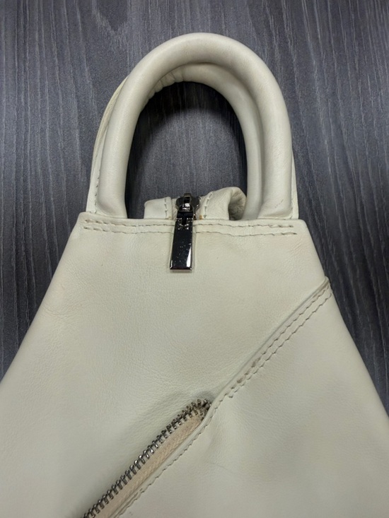 Valentina Italia Leather Convertible Backpack Sling Bag Purse Color: Ivory main image 13